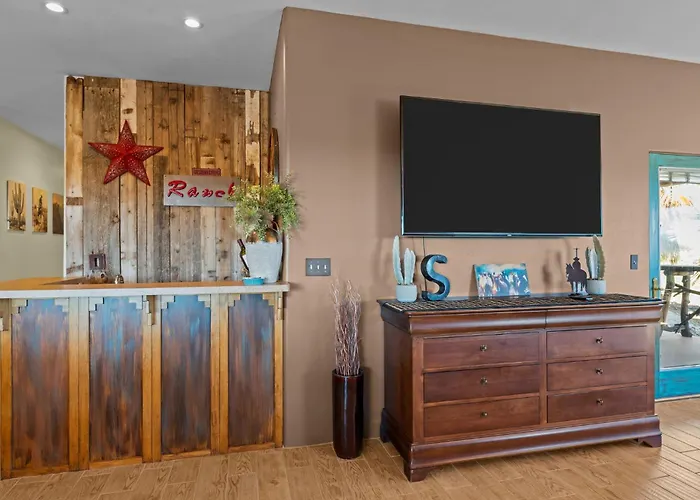 Guest house Star Ranch 3*