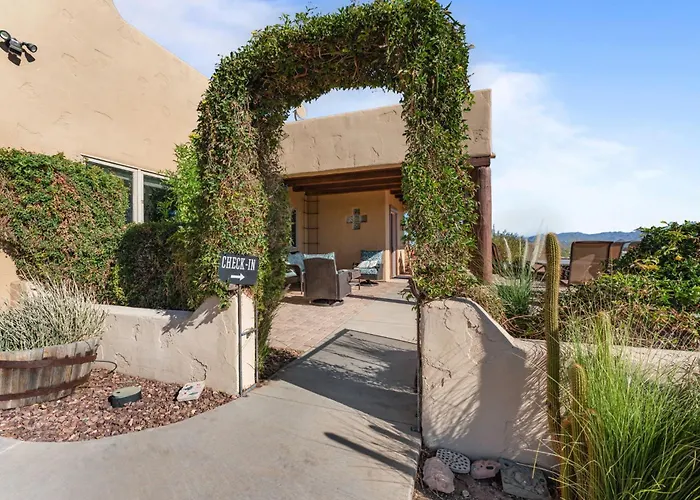 Star Ranch Guest house 3*